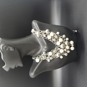 Pearl Bib Mesh Necklace